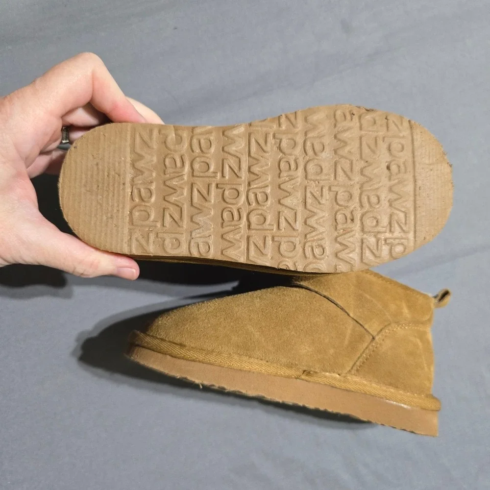 Bearpaw Pawz Kids Tan Suede Fur Lined Winter Boots Toddler Size 12